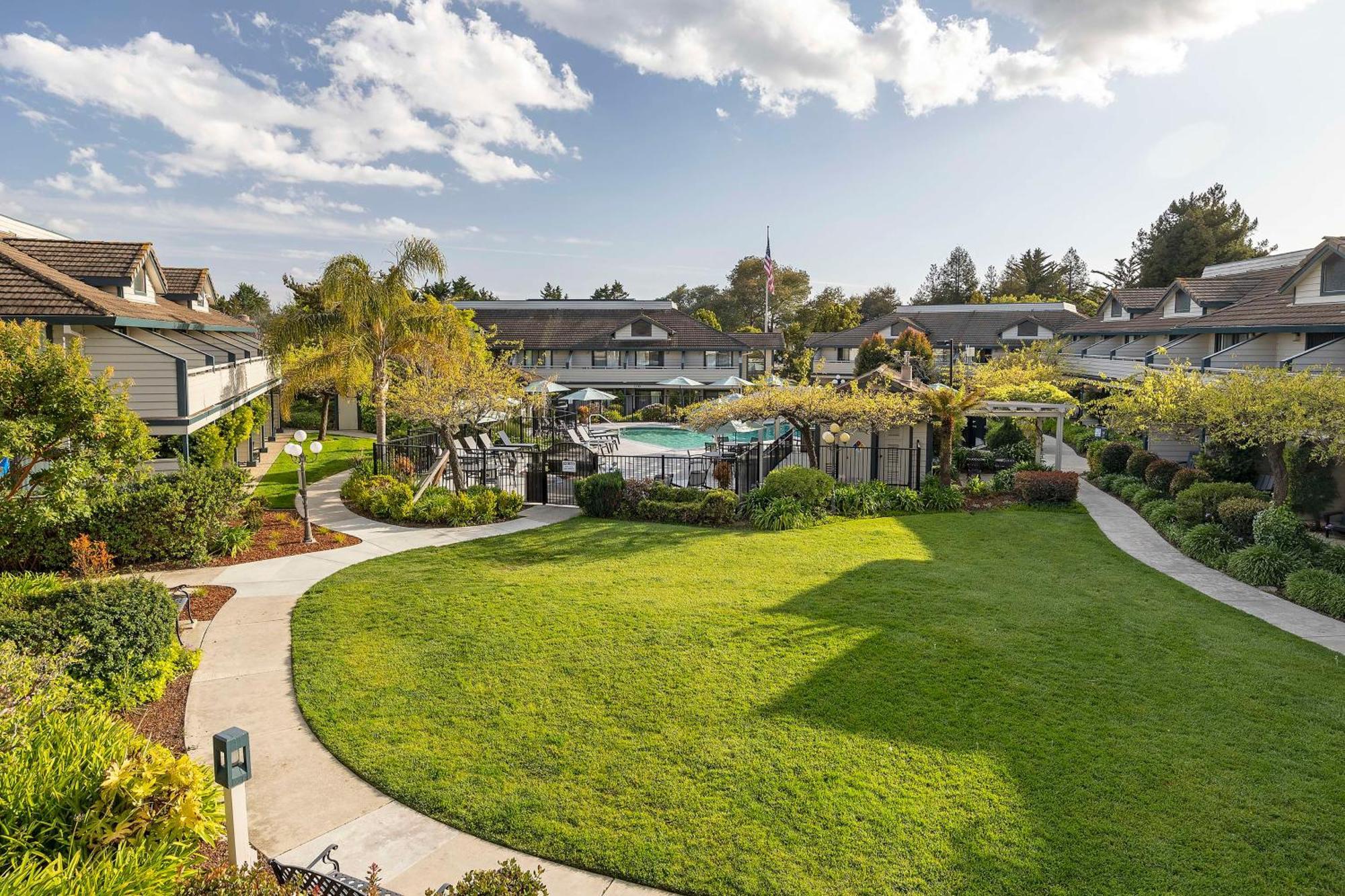 Seacliff Inn Aptos, Tapestry Collection By Hilton ภายนอก รูปภาพ